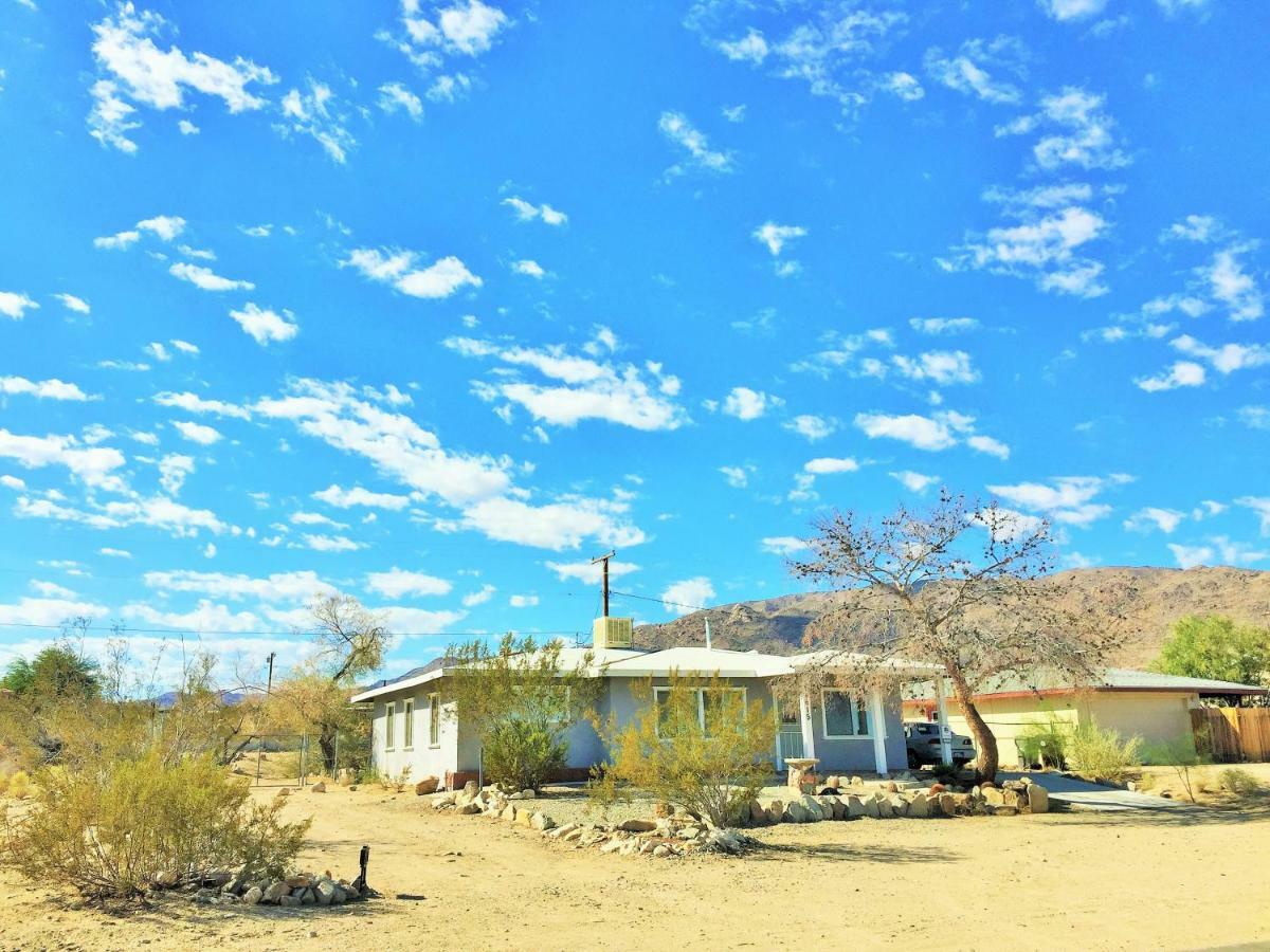 Villa 29 Hillside By Jtnp Visitor Center Twentynine Palms Exterior foto